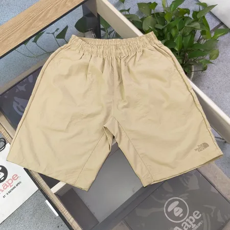 ノースフェイス ショートパンツ