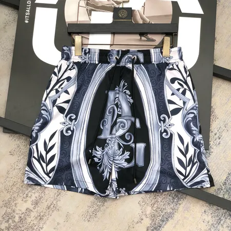 ドルチェ＆ガッバーナ ショートパンツ