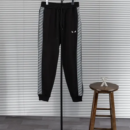 ノースフェイス トレーニングパンツ