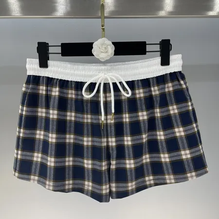 セリーヌ ショートパンツ