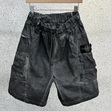 ストーンアイランド ショートパンツ