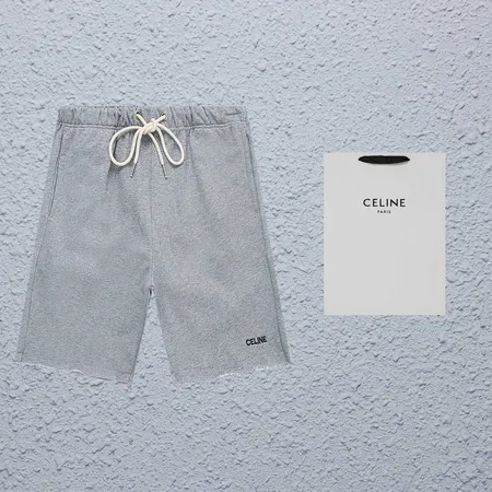 セリーヌ ショートパンツ