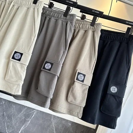 ストーンアイランド ショートパンツ