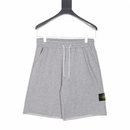 ストーンアイランド ショートパンツ