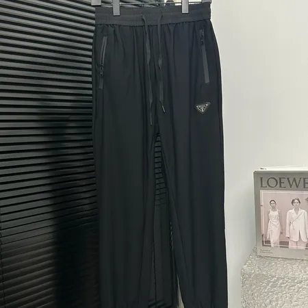 ジバンシィ トレーニングパンツ