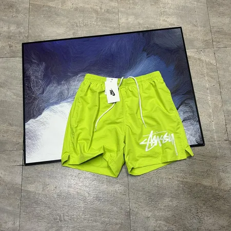 ステューシー ショートパンツ