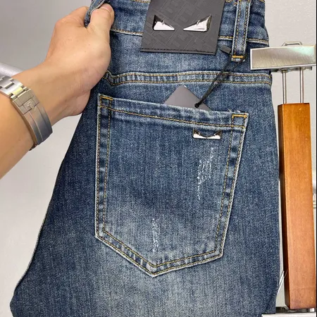 フェンディ ジーンズ