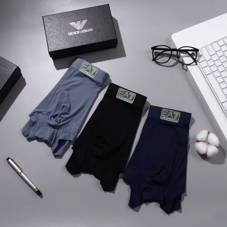 ヴァレンティノ パンツ