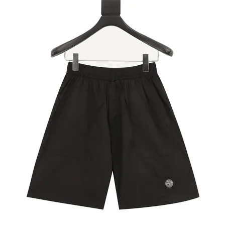 ストーンアイランド ショートパンツ
