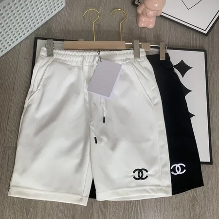 シャネル ショートパンツ