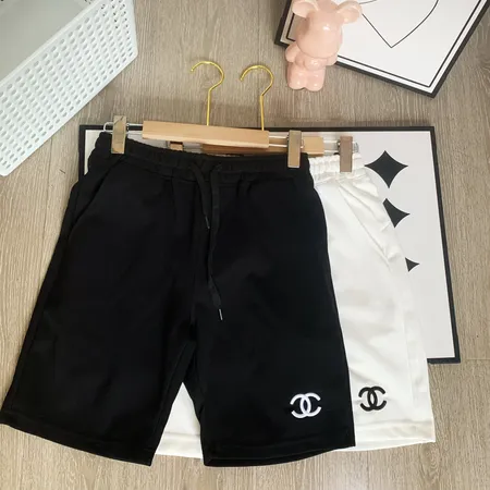 シャネル ショートパンツ
