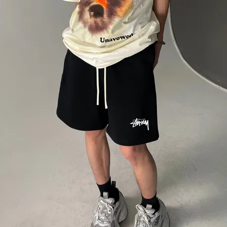 ステューシー ショートパンツ