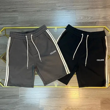 セリーヌ ショートパンツ