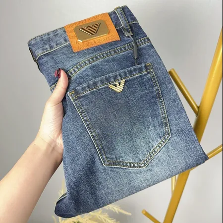 アルマーニ ジーンズ