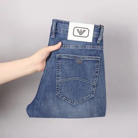 アルマーニ ジーンズ