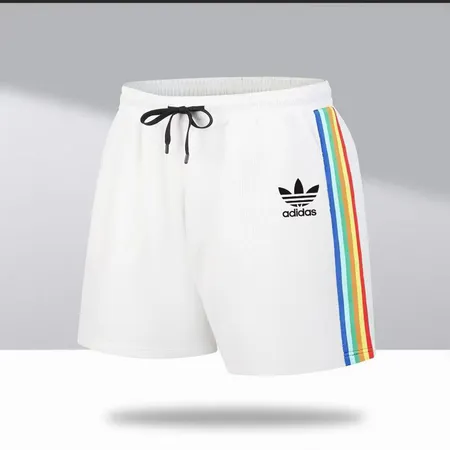 アディダス ショートパンツ