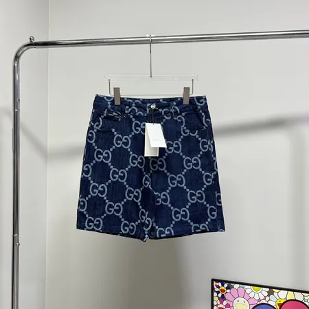 グッチ ショートパンツ