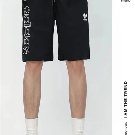 アディダス ショートパンツ