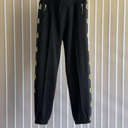 ジバンシィ カジュアルパンツ