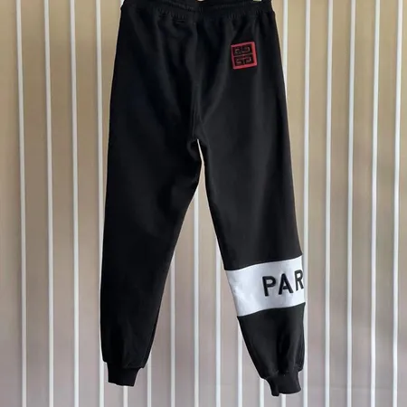 ジバンシィ カジュアルパンツ