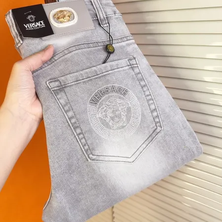 ヴェルサーチ ジーンズ