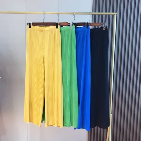 イッセイ ミヤケ カジュアルパンツ