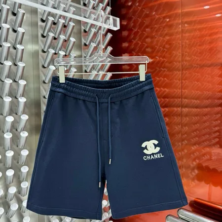 シャネル ショートパンツ