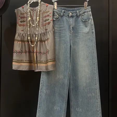 ミュウミュウ ジーンズ