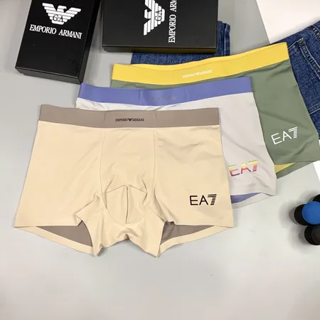 ヴァレンティノ パンツ