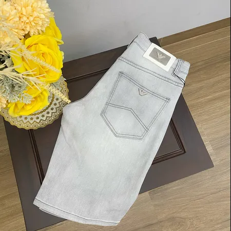 アルマーニ ショートパンツ