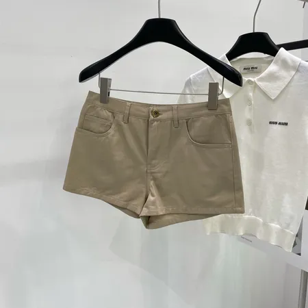 ミュウミュウ ショートパンツ