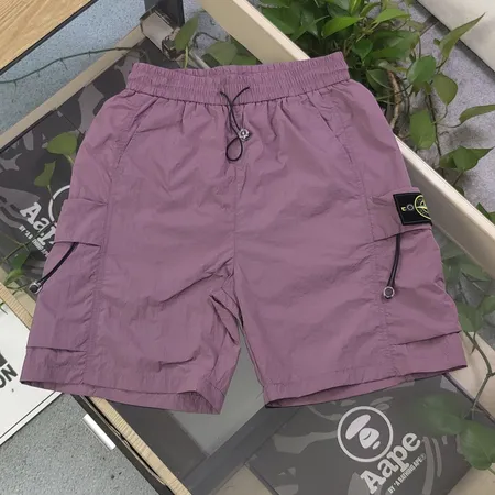 ストーンアイランド ショートパンツ