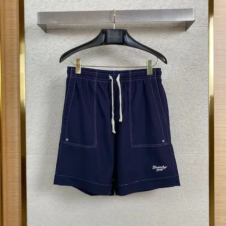 ジバンシィ ショートパンツ