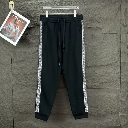 ジバンシィ カジュアルパンツ