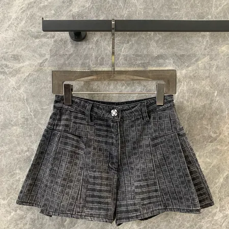 シャネル ショートパンツ