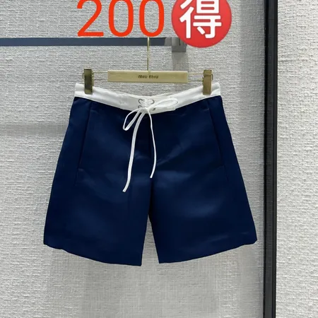 ミュウミュウ ショートパンツ