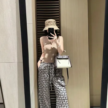 ヴァレンティノ カジュアルパンツ