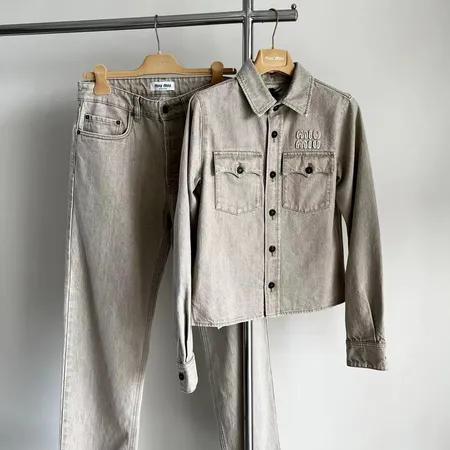 ミュウミュウ ジーンズ