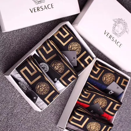 ヴェルサーチ パンツ