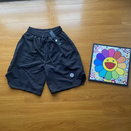 ストーンアイランド ショートパンツ