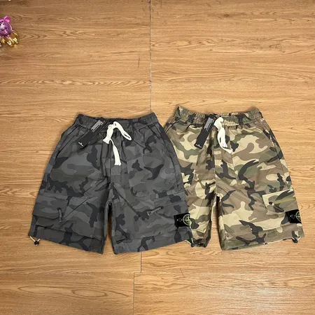 ストーンアイランド ショートパンツ