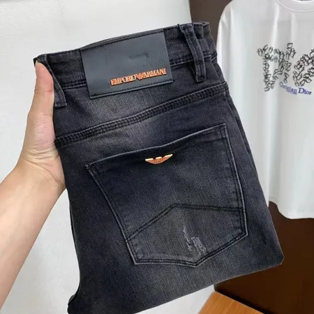 アルマーニ ジーンズ