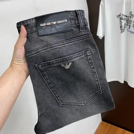 アルマーニ ジーンズ