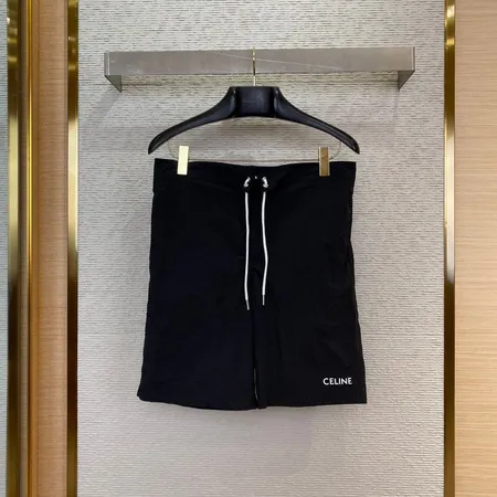 ロエベ ショートパンツ