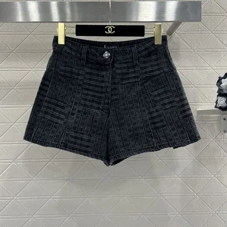 シャネル ショートパンツ