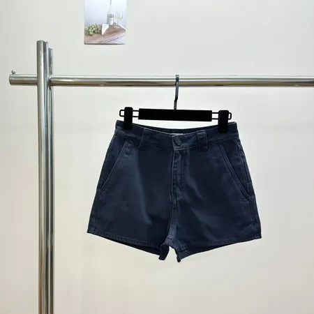 ミュウミュウ ショートパンツ