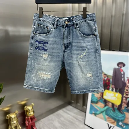 セリーヌ ショートパンツ