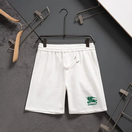 プラダ ショートパンツ