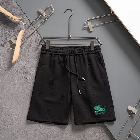 プラダ ショートパンツ