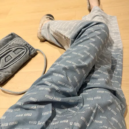 ミュウミュウ ジーンズ